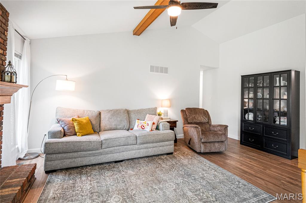 1054 Columbard Drive Ballwin, MO 63021 - Photo 10 of 47