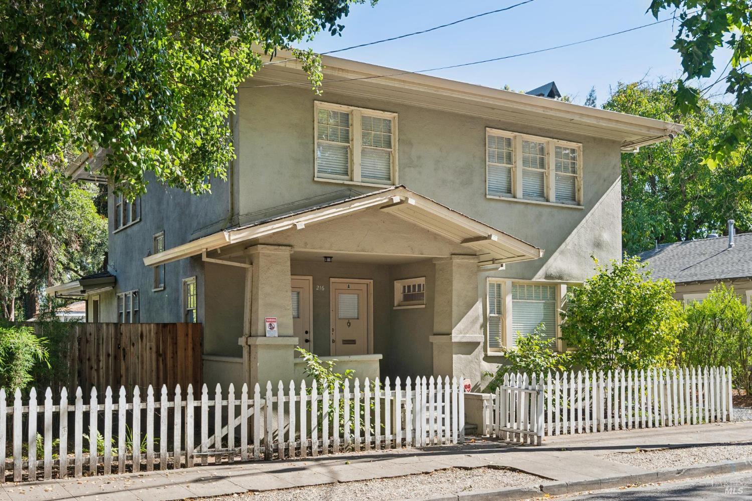 216 Hazel Street Santa Rosa, CA 95401 - Photo 2 of 14
