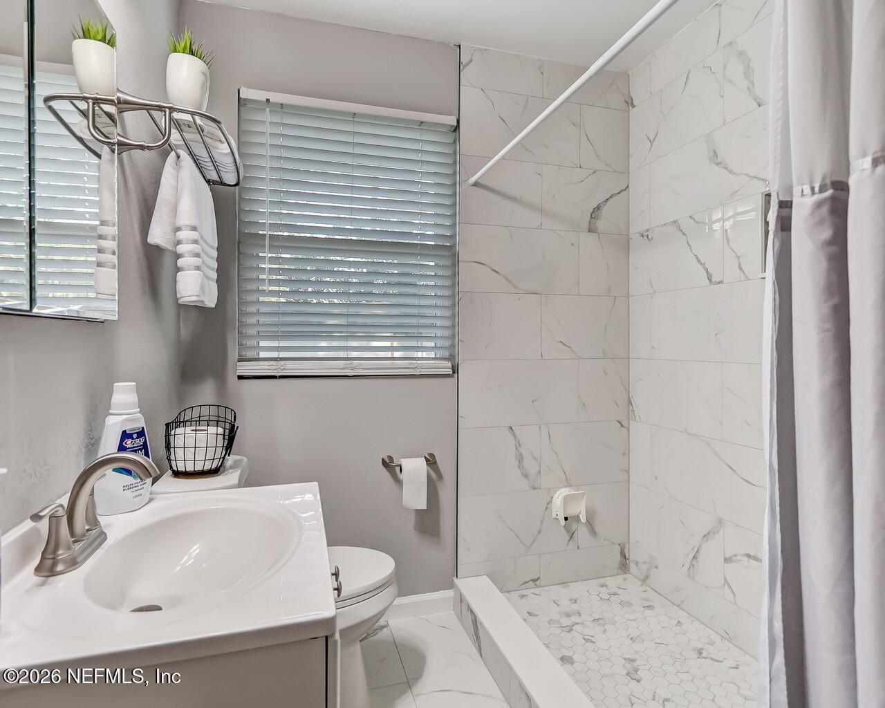 11775 Rice Road Jacksonville, FL 32218 - Photo 4 of 38 bathroom
