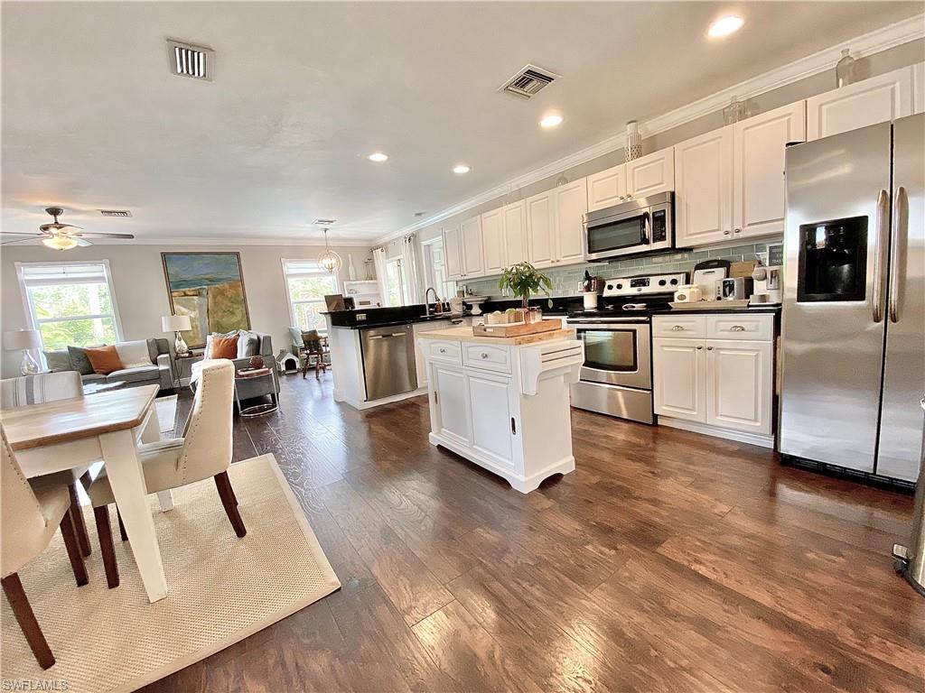 236 Benson Street Naples, FL 34113 - Photo 23 of 34 Gallery Image 23