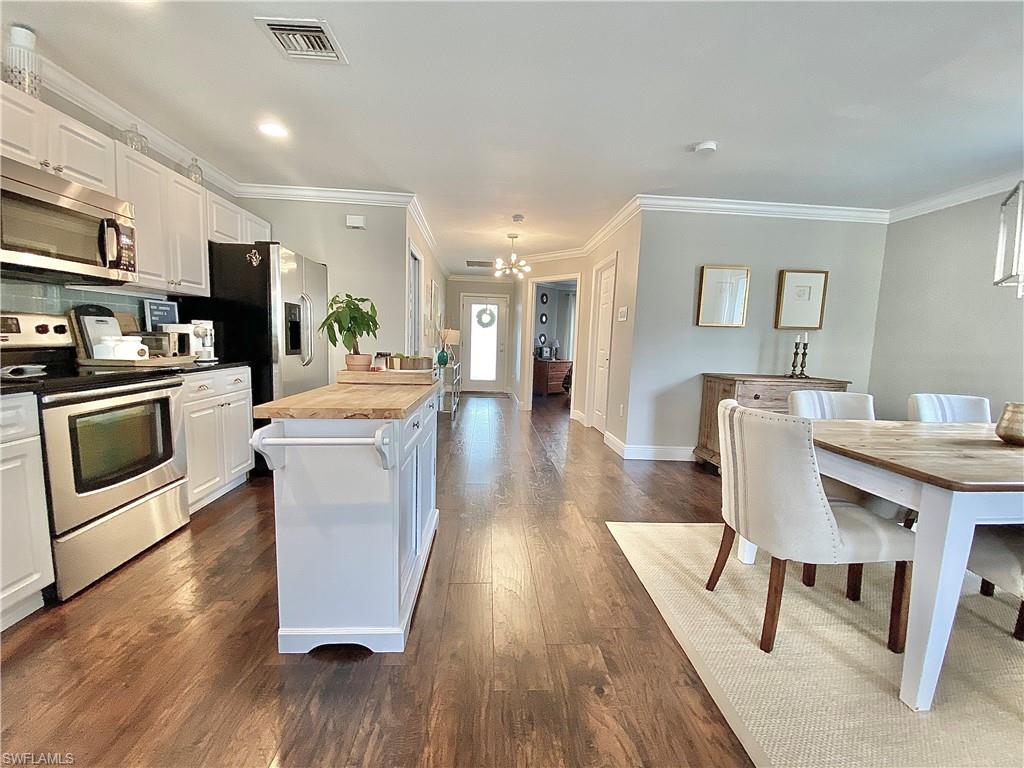 236 Benson Street Naples, FL 34113 - Photo 7 of 34 Gallery Image 7