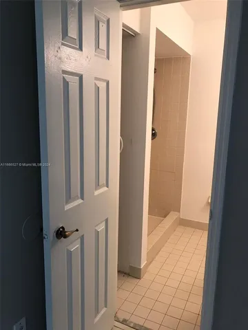 $275,000 | 459 Northeast 210th Cir Terrace, Unit 20117, Miami, FL 33179