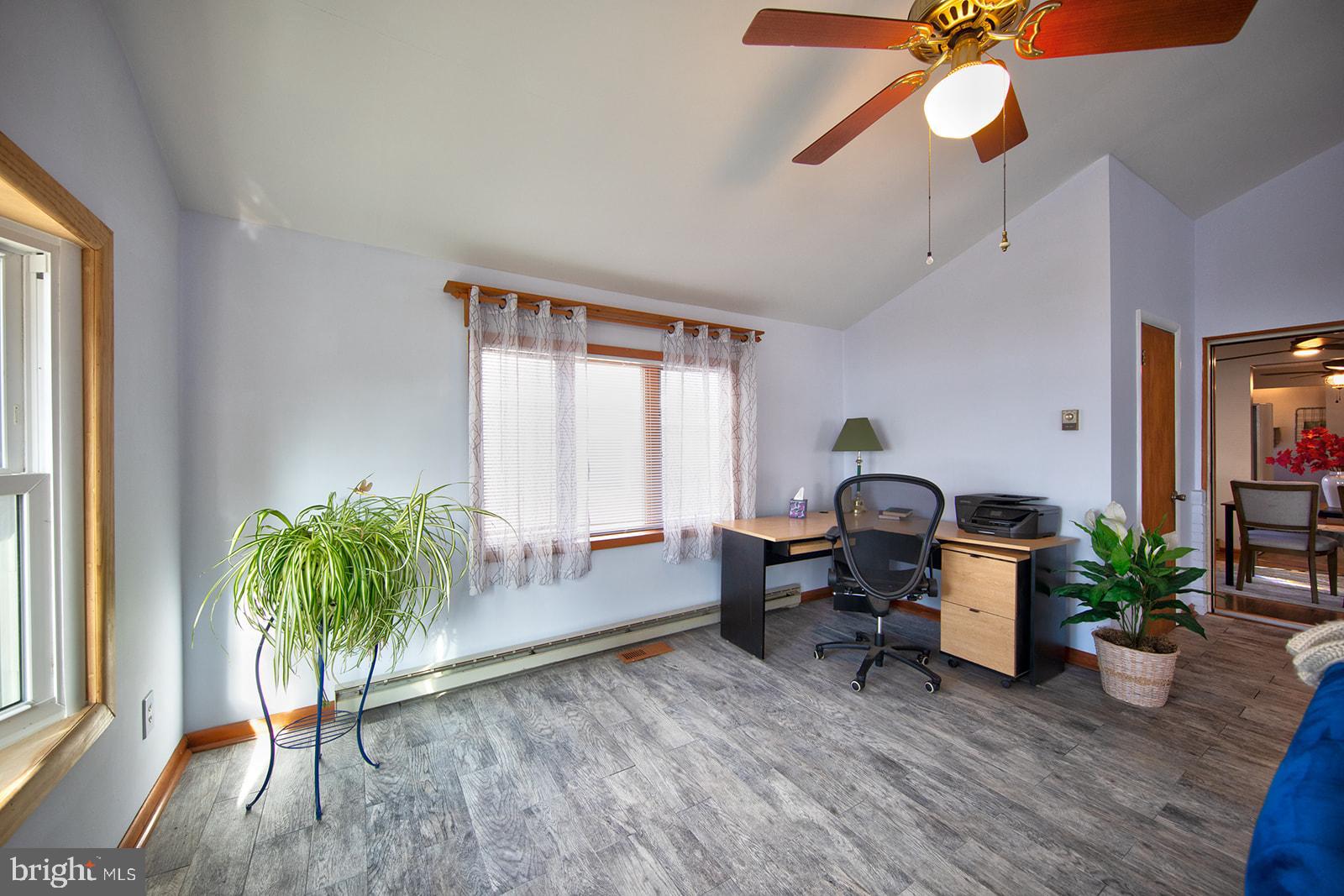 13202 Cherwin Avenue Baltimore, MD 21220 - Photo 29 of 50 Great Room