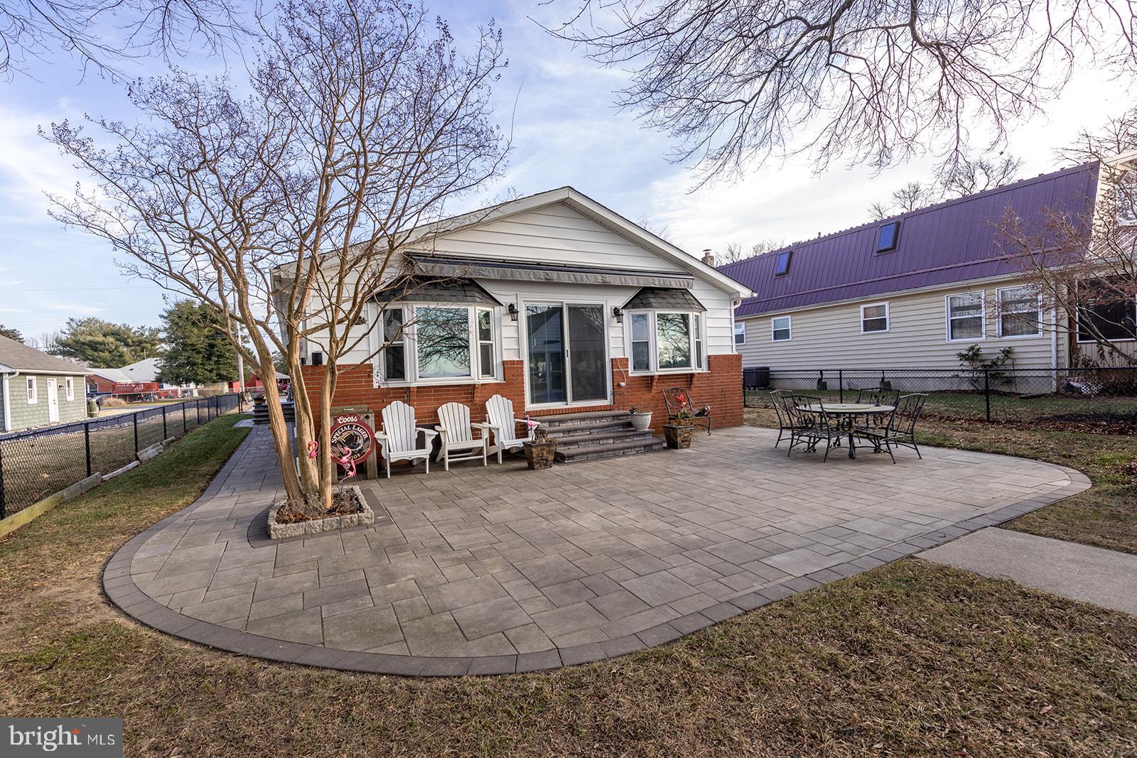 13202 Cherwin Avenue Baltimore, MD 21220 - Photo 36 of 49 a house view with a garden space