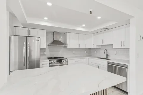 $869,000 | 1748 Jupiter Cove Drive, Unit 319, Jupiter, FL 33469