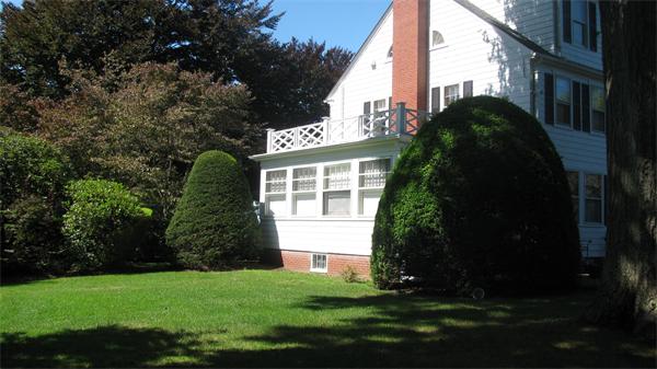 38 Highland Road Tiverton, RI 02878 - Photo 5 of 18