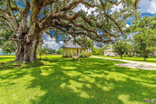 $1,024,000 | 649 Highway 308, Thibodaux, LA 70301
