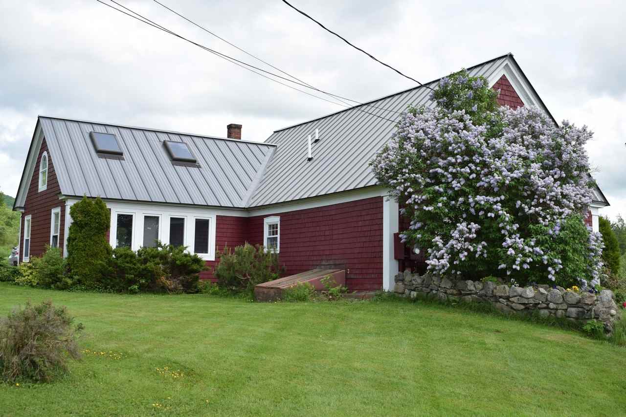 139 Meadows Road Jefferson, NH 03583 - Photo 3 of 37 Gallery Image 3