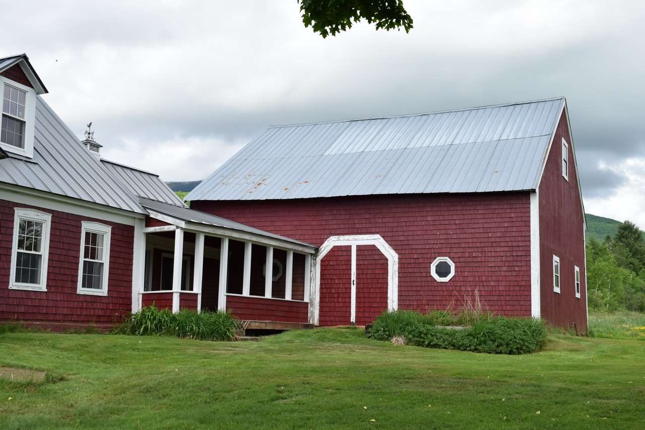 139 Meadows Road Jefferson, NH 03583 - Photo 6 of 37 Gallery Image 6