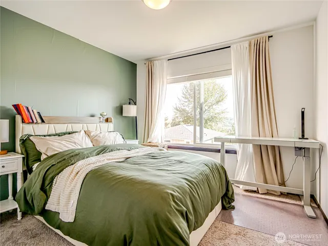 $809,000 | 2704 South 120th Place, Seattle, WA 98168