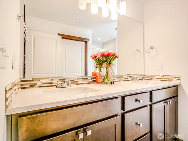 $809,000 | 2704 South 120th Place, Seattle, WA 98168