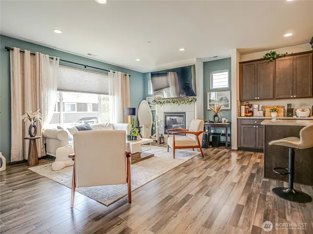 $809,000 | 2704 South 120th Place, Seattle, WA 98168