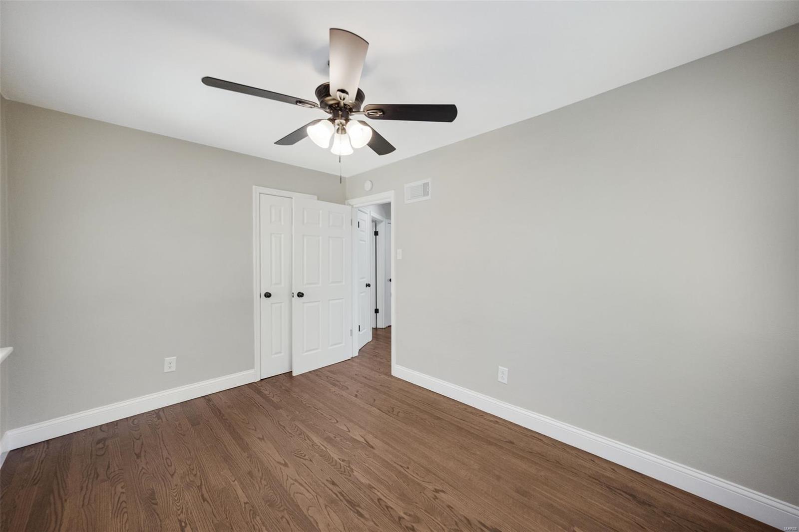 8666 Belhaven Drive St. Louis, MO 63114 - Photo 17 of 42