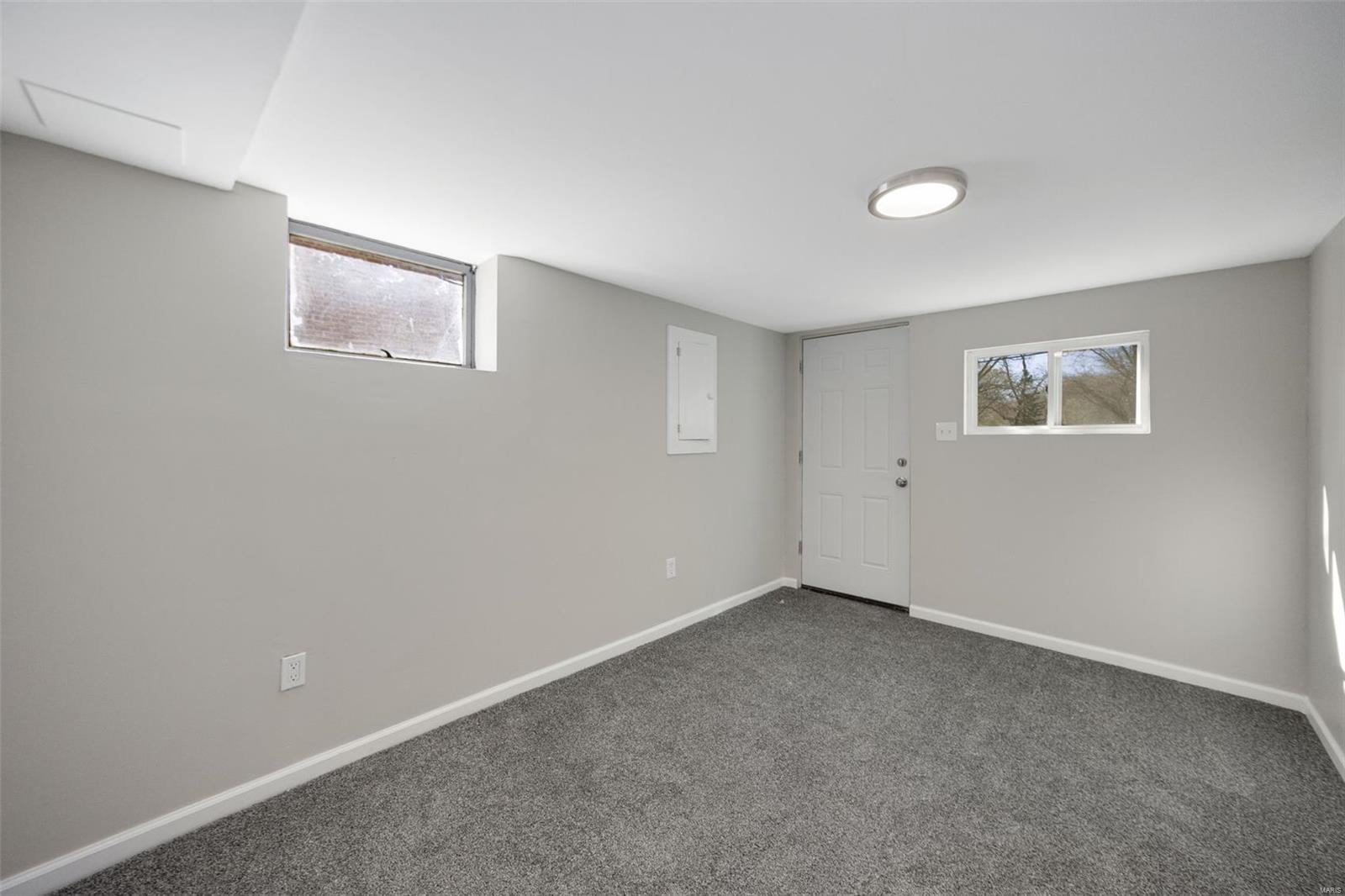 8666 Belhaven Drive St. Louis, MO 63114 - Photo 29 of 42