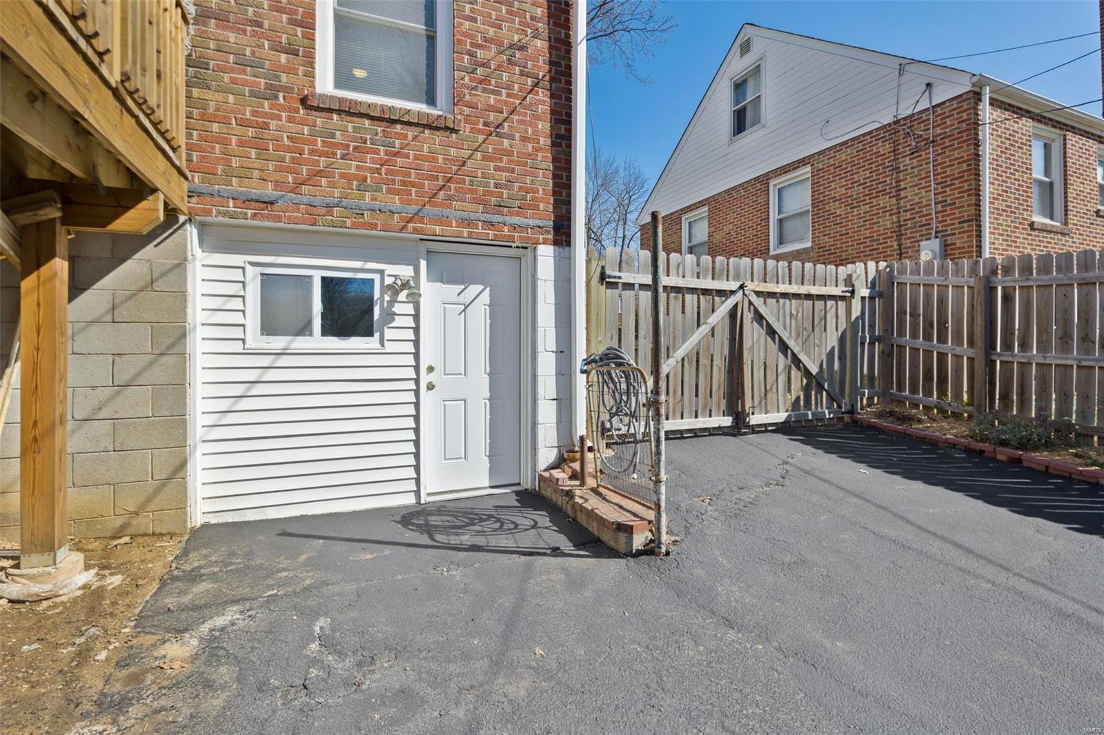 8666 Belhaven Drive St. Louis, MO 63114 - Photo 42 of 42