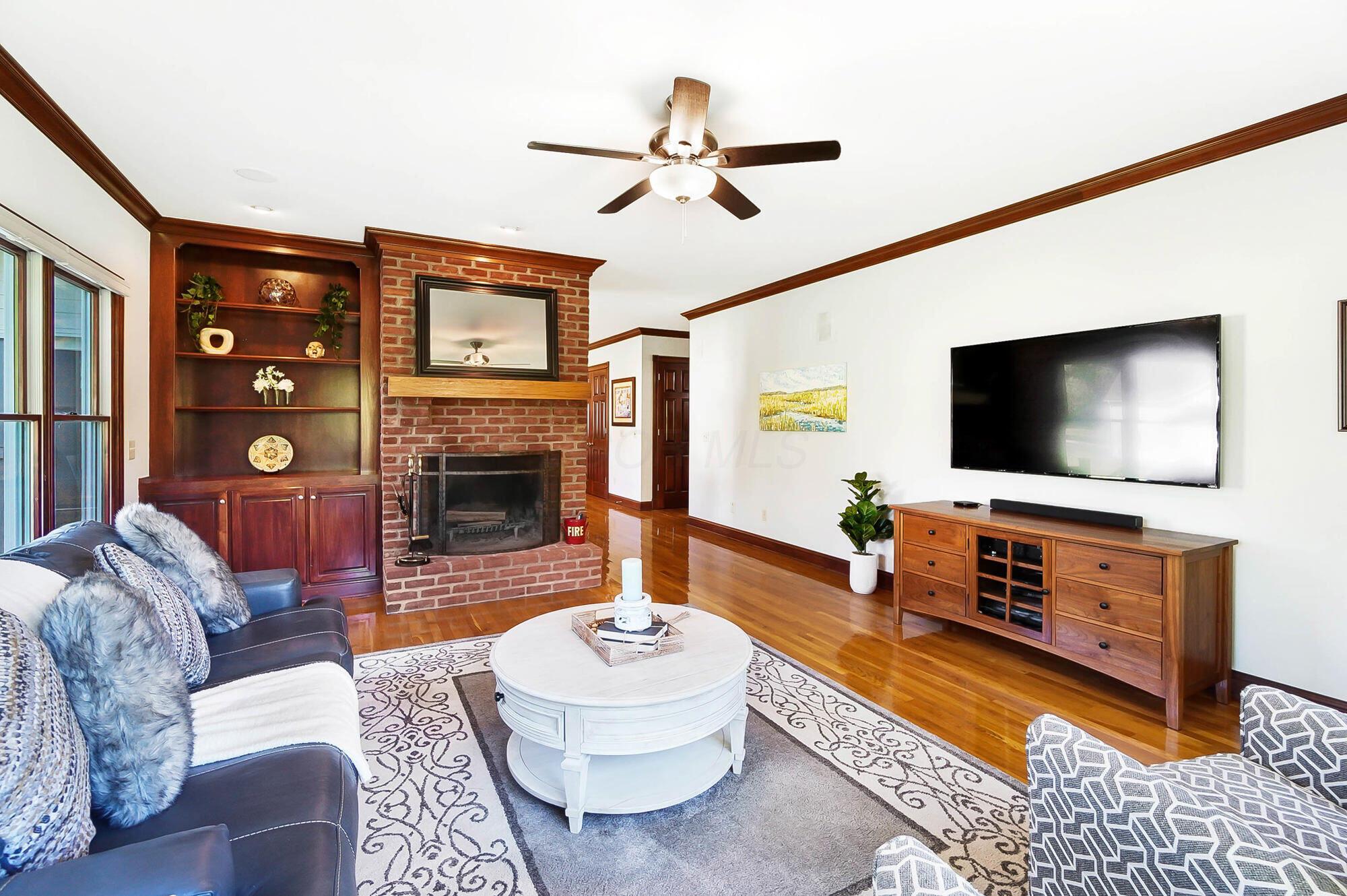 5582 Plantation Road Sunbury, OH 43074 - Photo 22 of 107 Family Room