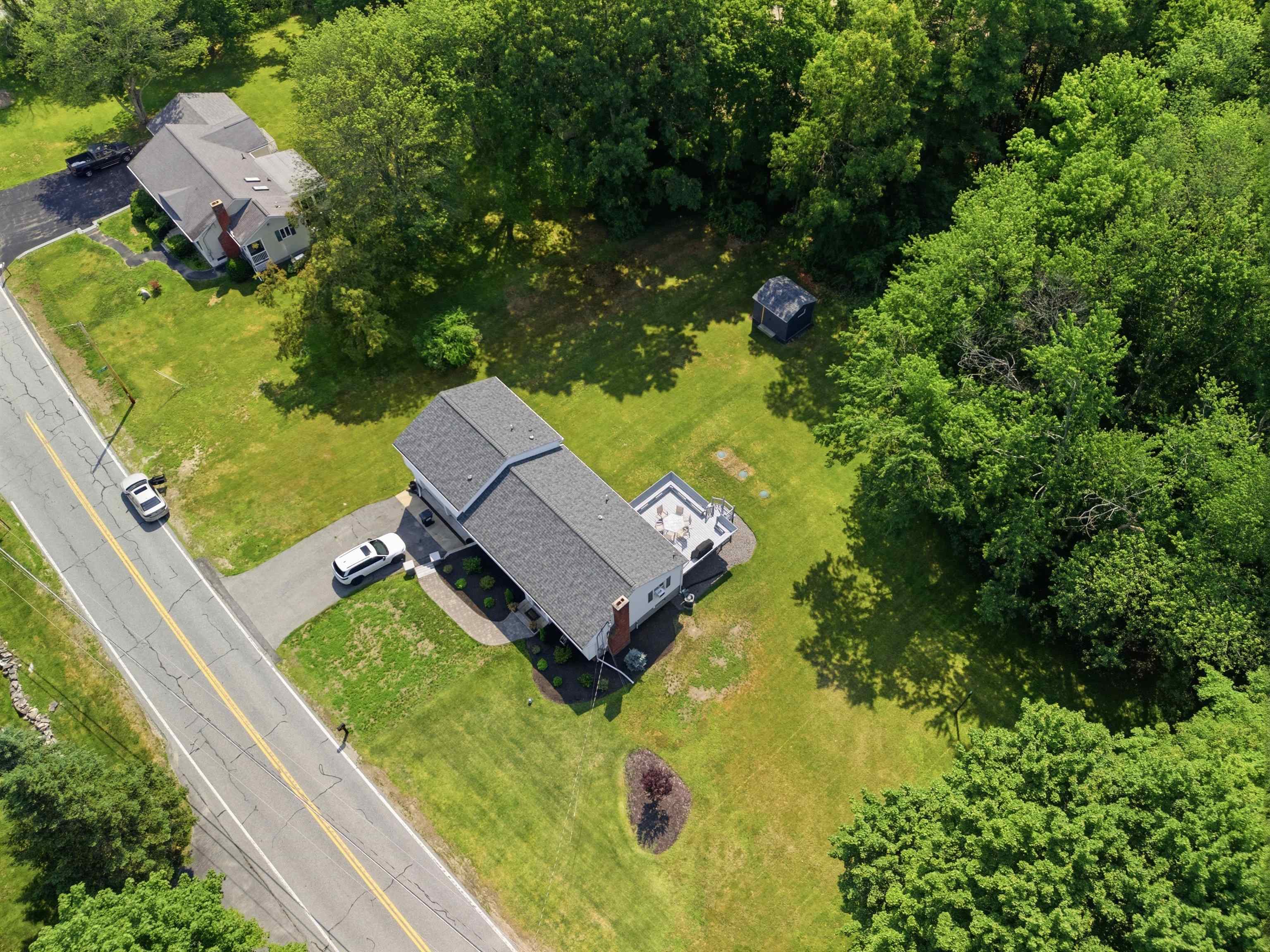 68 Jericho Road Pelham, NH 03076 - Photo 38 of 40