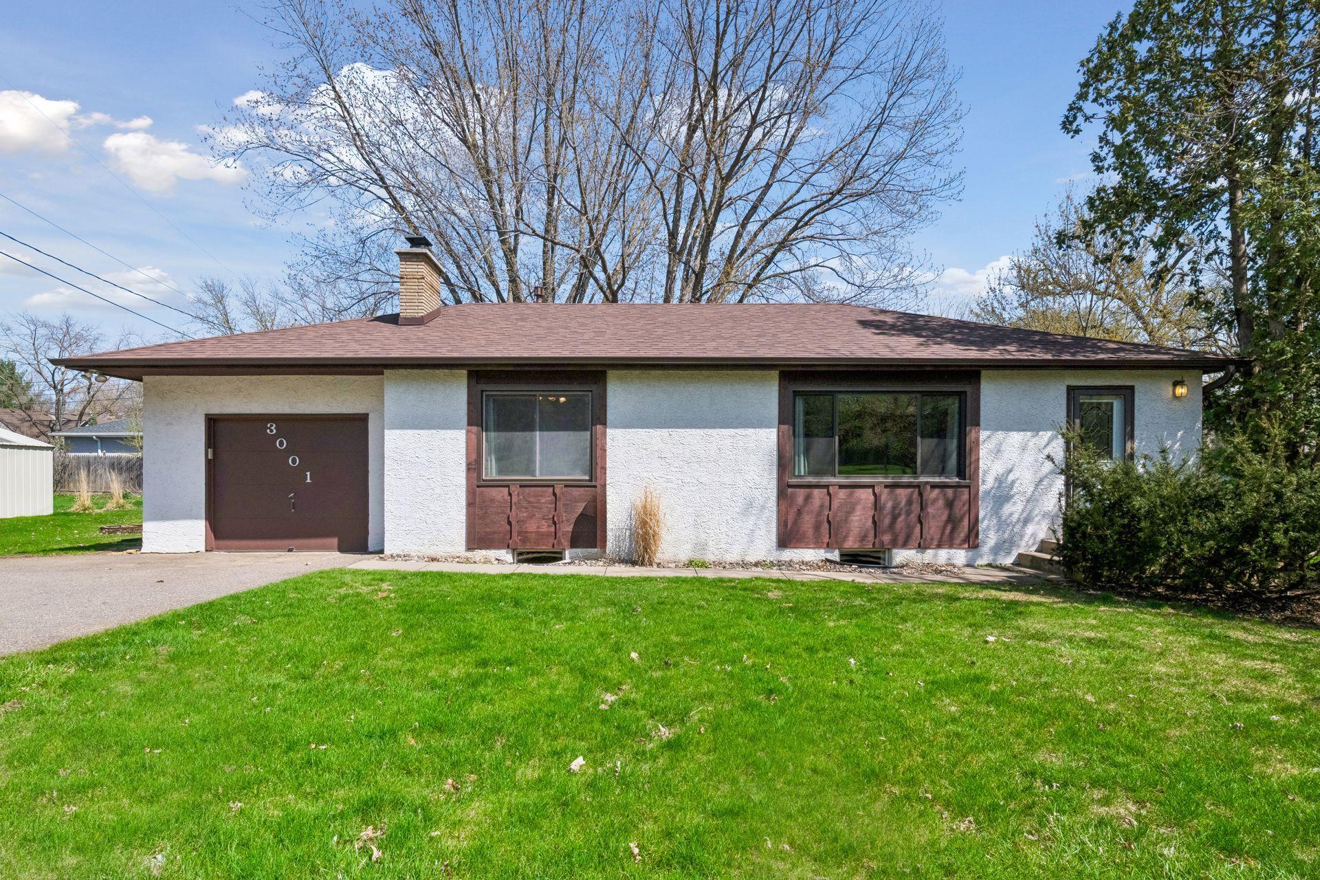 3001 Groveland School Road Minnetonka, MN 55391 - Photo 1 of 49