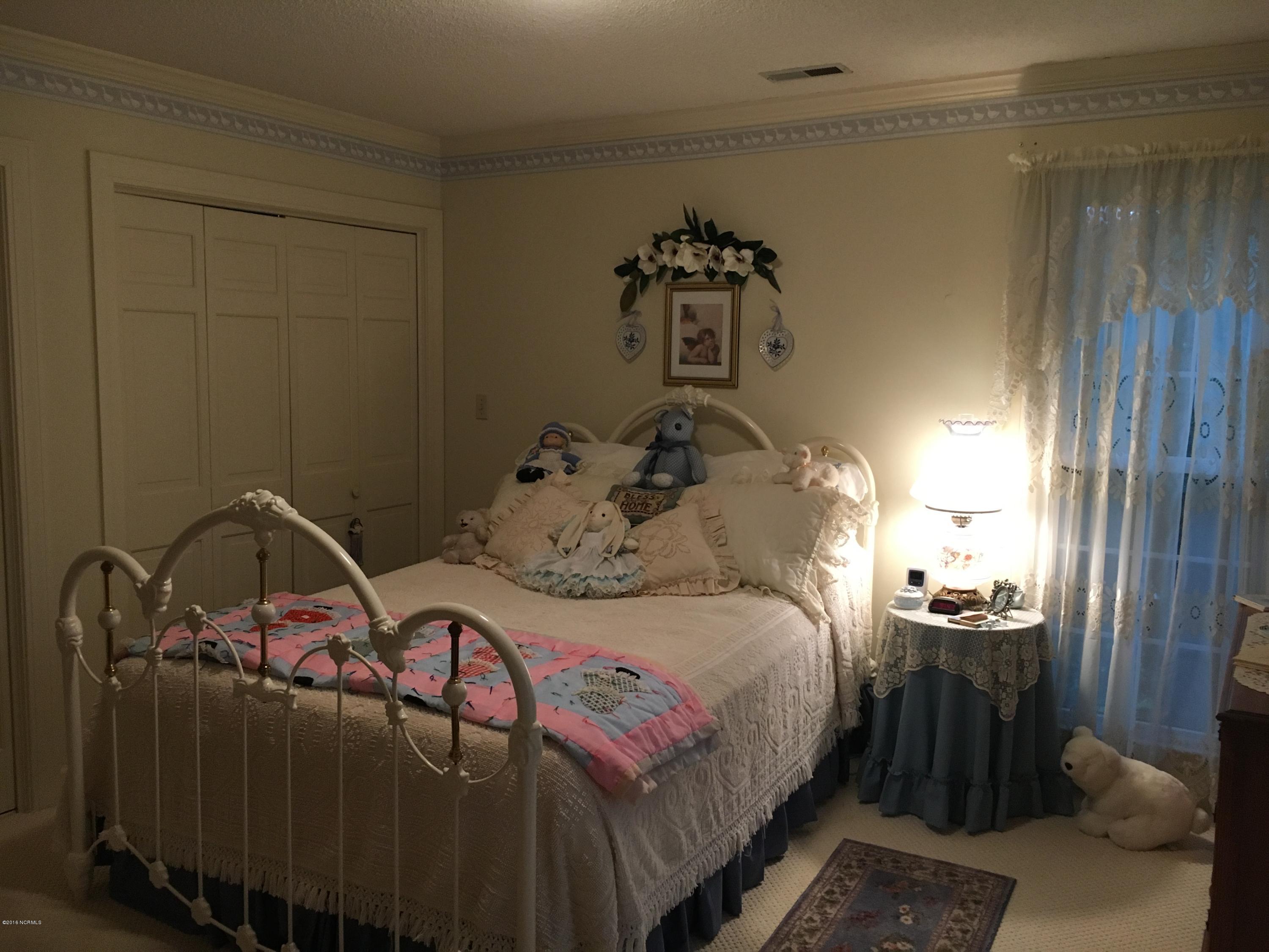 1314 Foster Road Grimesland, NC 27837 - Photo 22 of 36 21Bedroom 3