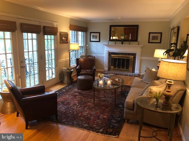 2056 Cobblestone Lane Reston, VA 20191 - Photo 5 of 11 Cozy space for after-dinner conversations