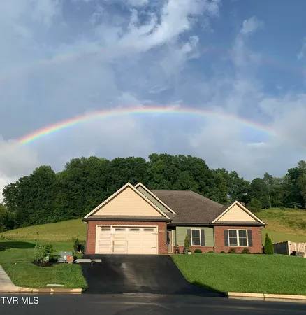 $499,500 | 120 Ervin Loop, Erwin, TN 37650