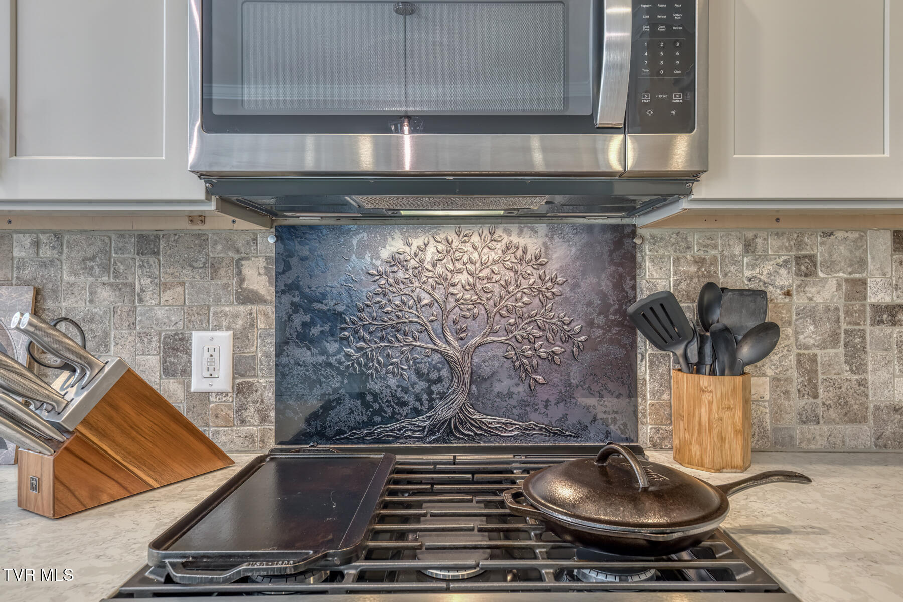 120 Ervin Loop Erwin, TN 37650 - Photo 18 of 49 120 Ervin Loop-18