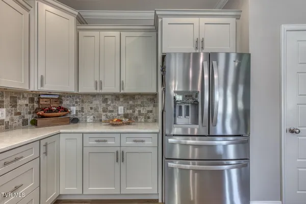 $499,500 | 120 Ervin Loop, Erwin, TN 37650