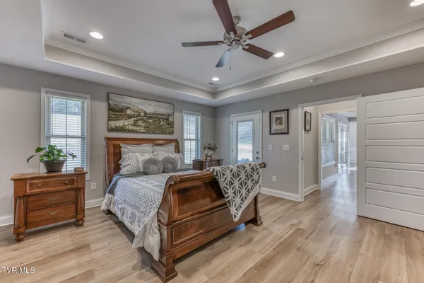 $499,500 | 120 Ervin Loop, Erwin, TN 37650