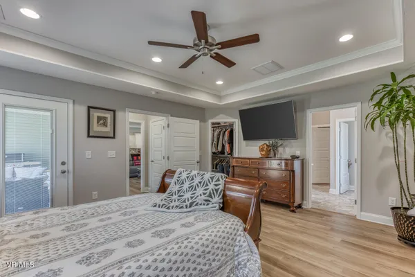$499,500 | 120 Ervin Loop, Erwin, TN 37650