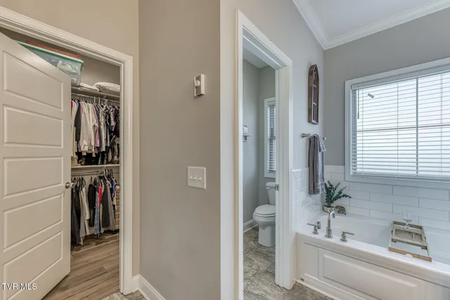 $500,000 | 120 Ervin Loop, Erwin, TN 37650