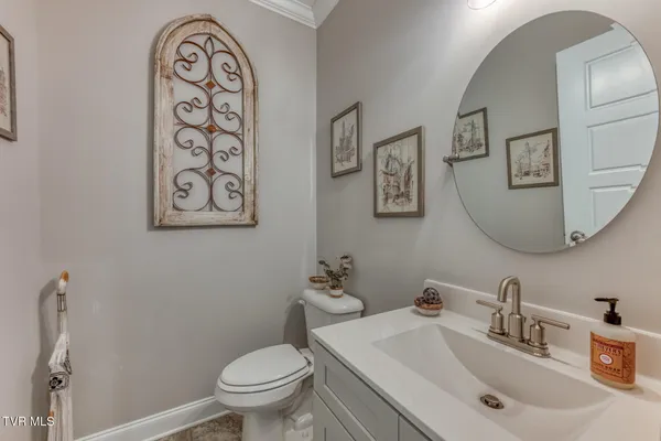 $499,500 | 120 Ervin Loop, Erwin, TN 37650