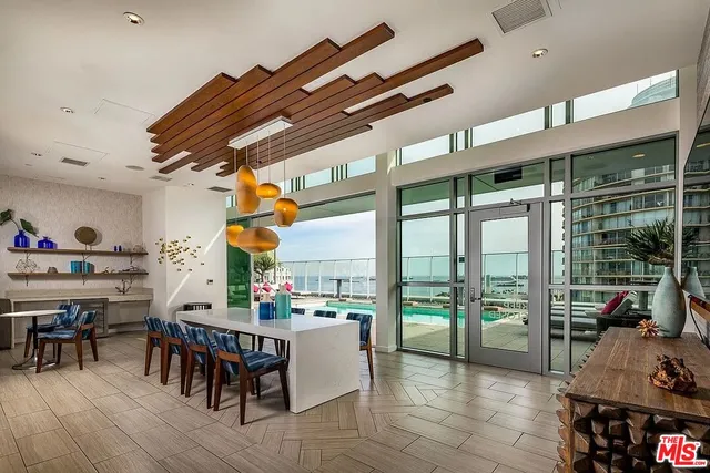 $5,022 | 707 East Ocean Boulevard, Unit PH1707, Long Beach, CA 90802