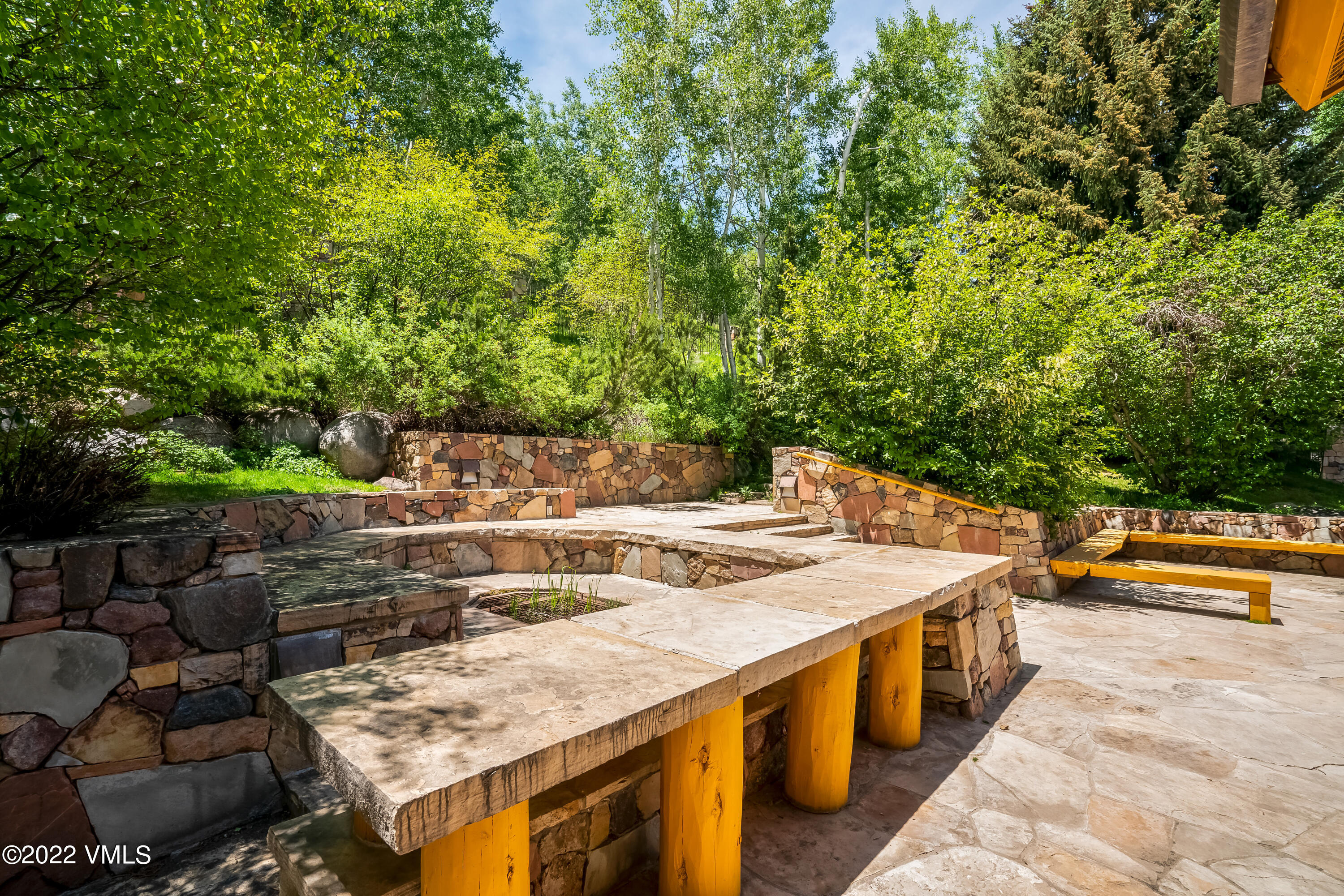 447 Borders Road Beaver Creek, CO 81620 - Photo 40 of 71 447 Borders Road 52