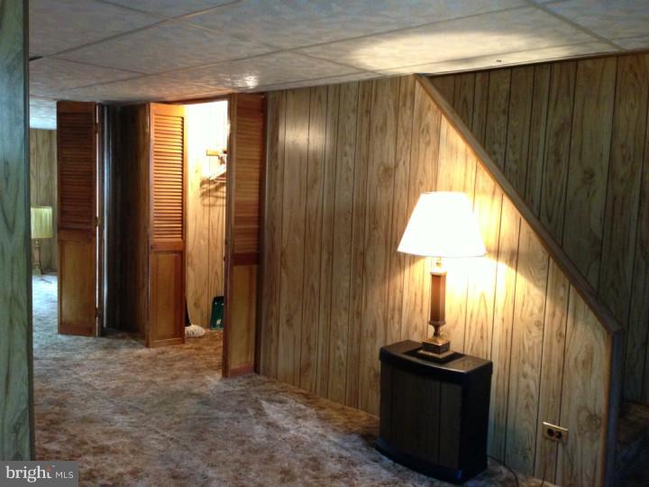 992 Grant Road Folcroft, PA 19032 - Photo 12 of 25 Basement - Finished