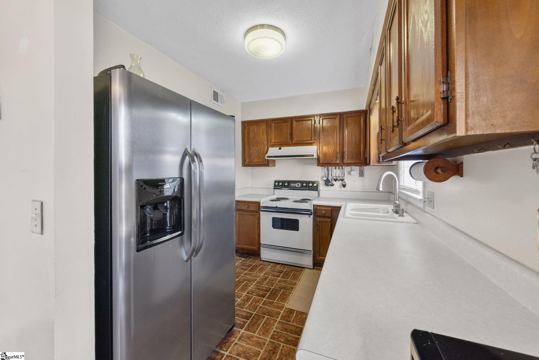 710 Hunts Bridge Road, Unit 6 Greenville, SC 29617 - Photo 13 of 32