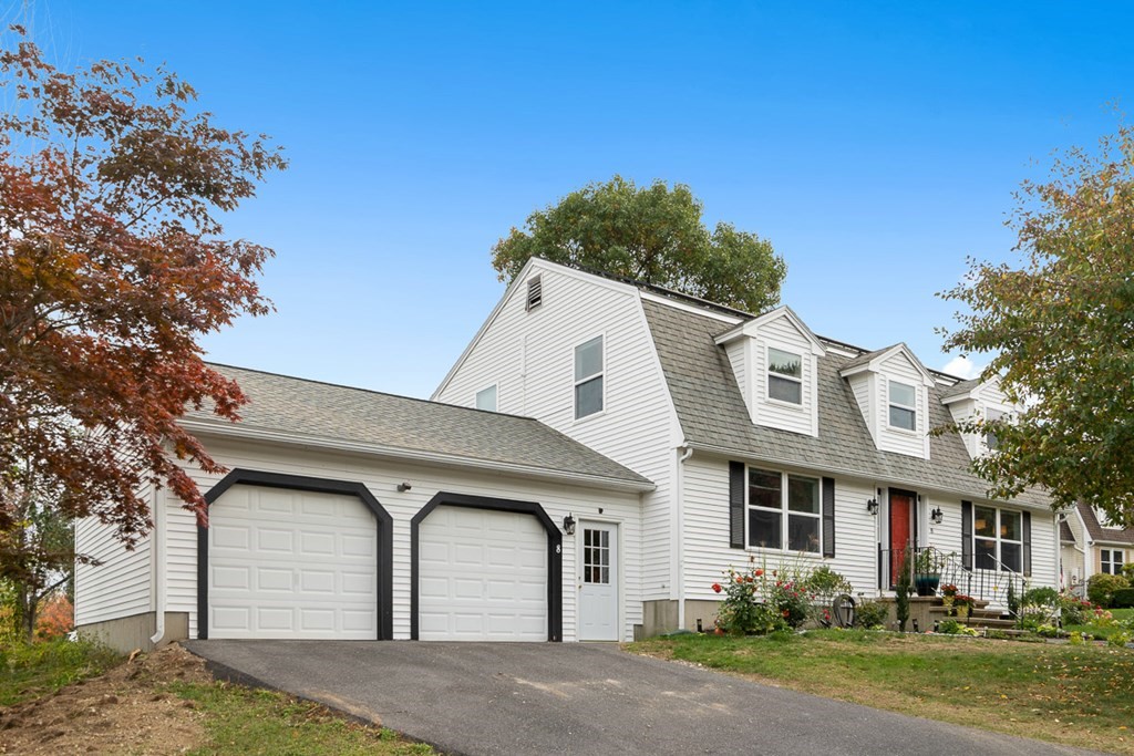 8 Bennetts Crossing Ayer, MA 01432 - Photo 2 of 36 Gallery Image 2
