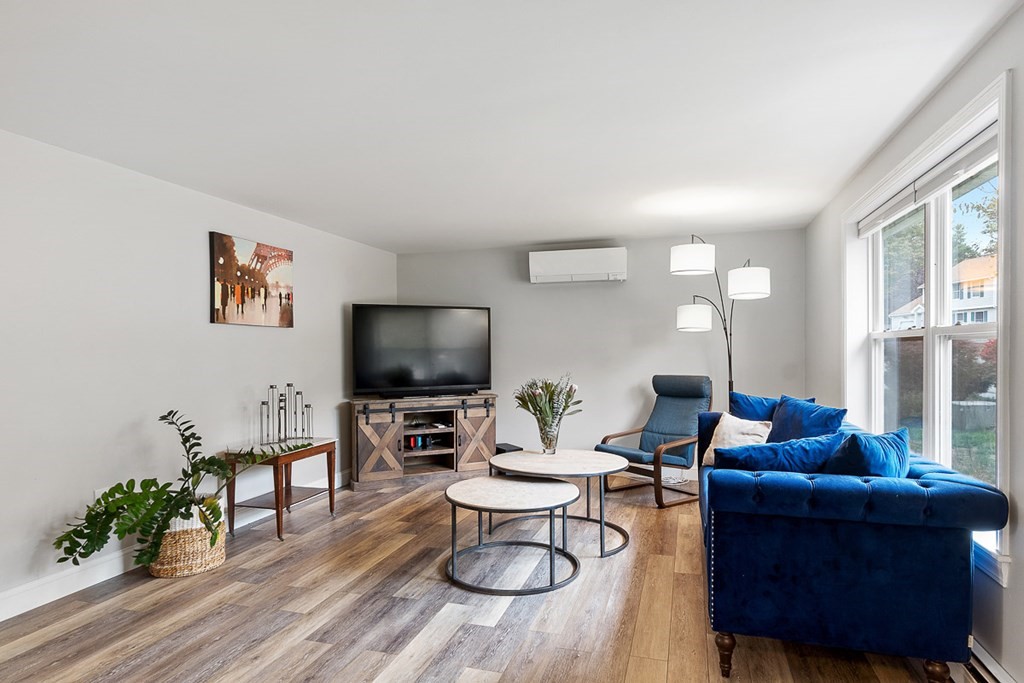 8 Bennetts Crossing Ayer, MA 01432 - Photo 4 of 36 Gallery Image 4