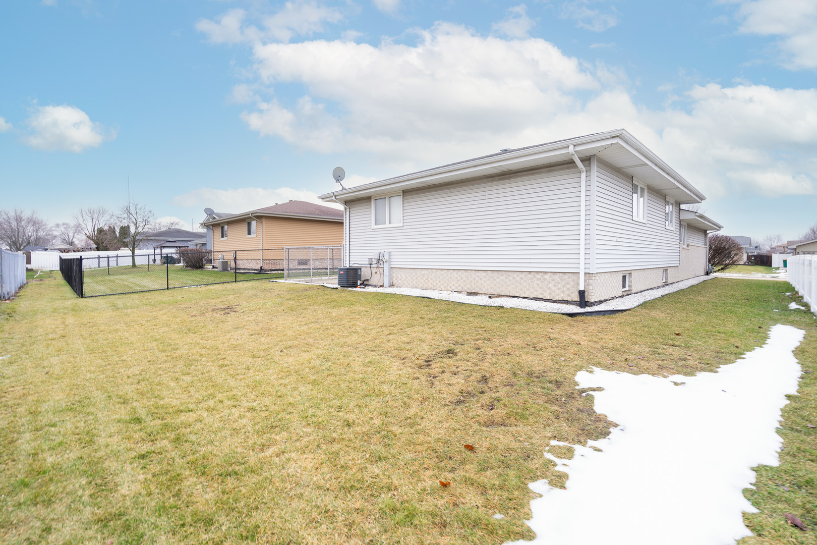 633 Poplar Avenue Romeoville, IL 60446 - Photo 30 of 33 Gallery Image 30