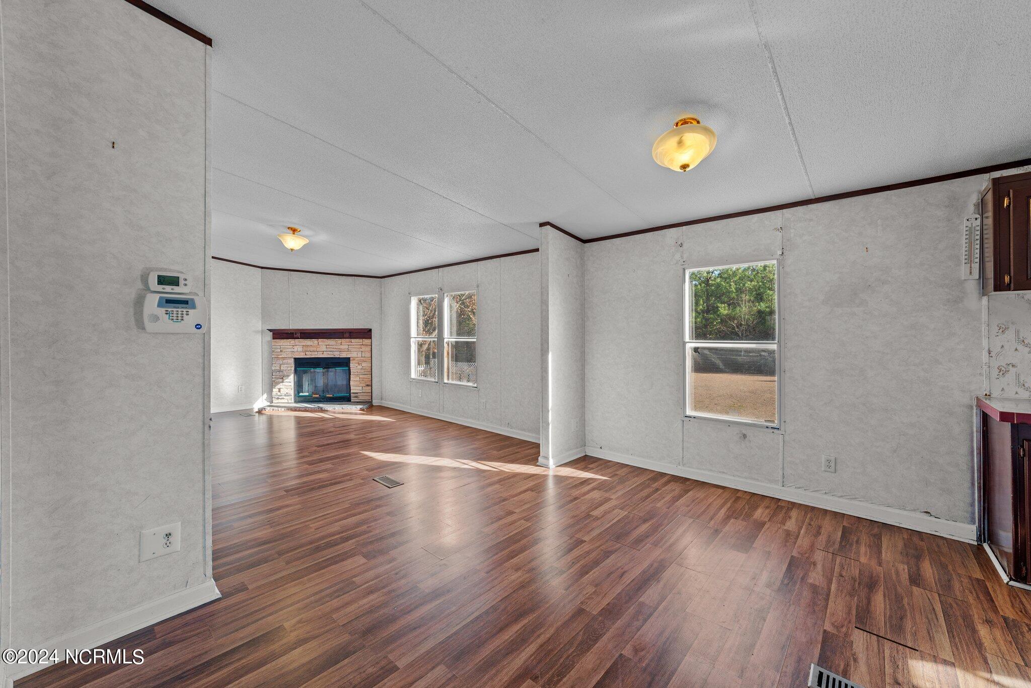 691 Old Snow Hill Road Ayden, NC 28513 - Photo 20 of 49 18-web-or-mls-DSC_6446