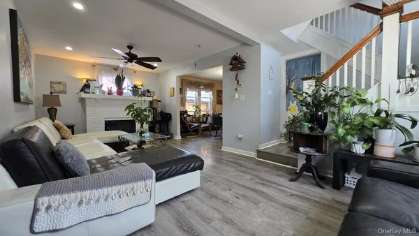 $788,000 | 170 East Mineola Avenue, Valley Stream, NY 11580