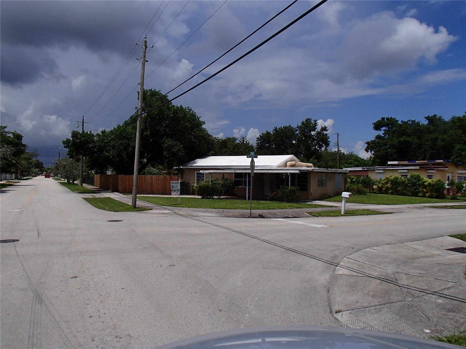 42 Allen Road West Park, FL 33023 - Photo 2 of 29 Photo 2