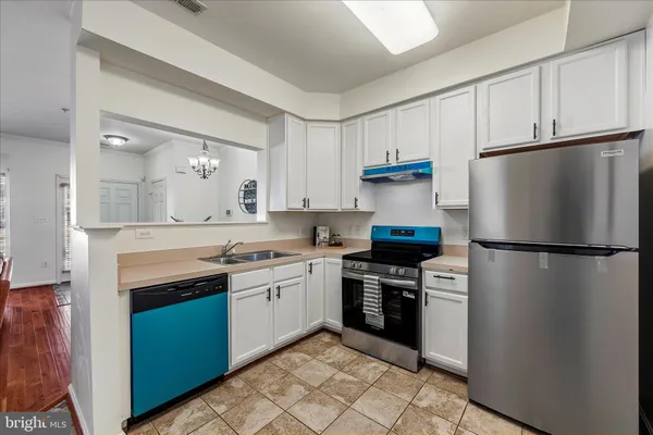 $383,000 | 1929 Gardenia Court, Odenton, MD 21113