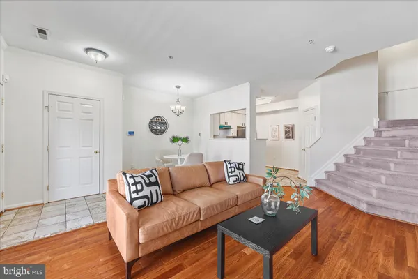 $383,000 | 1929 Gardenia Court, Odenton, MD 21113