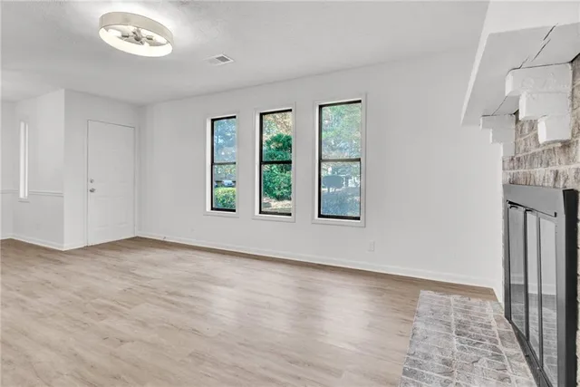 $2,150 | 1010 Mathews Court, Unit A, Smyrna, GA 30080