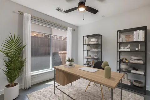 $525,000 | 1901 North Carroll Avenue, Unit 105, Dallas, TX 75204