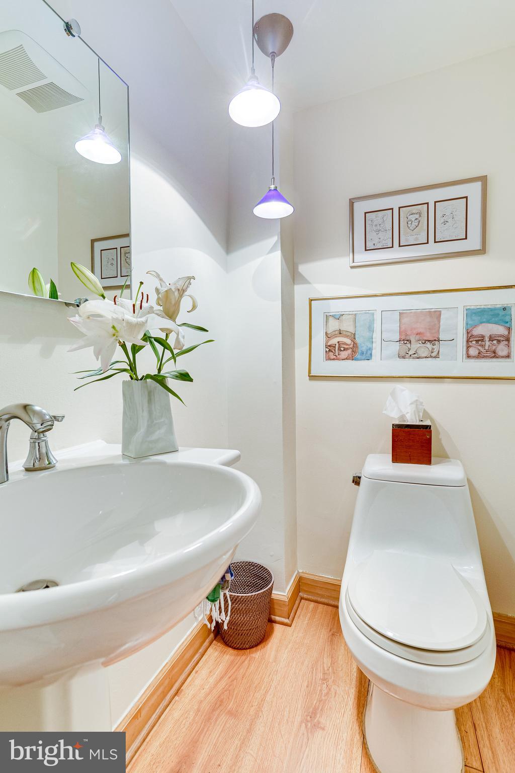 520 8th Street Northeast Washington, DC 20002 - Photo 12 of 61 Convenient half bath on main level