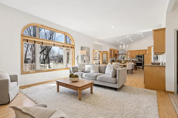 $750,000 | 8941 Vandegriff Way, Maple Grove, MN 55311