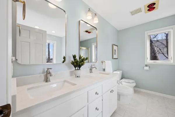 $750,000 | 8941 Vandegriff Way, Maple Grove, MN 55311