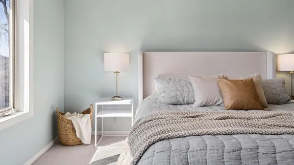 $750,000 | 8941 Vandegriff Way, Maple Grove, MN 55311