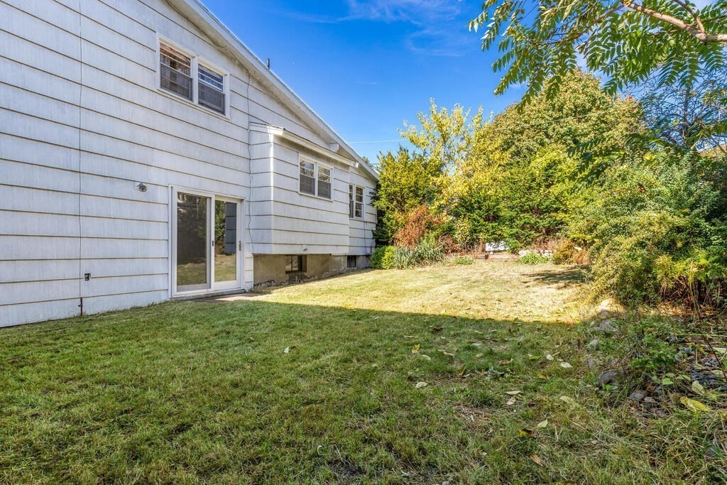 285 Cedar Brook Road Lynn, MA 01904 - Photo 26 of 29 Gallery Image 26